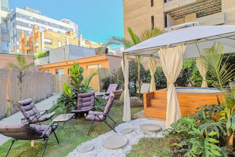 Family flat with garden/2br/Spa area Chicó Norte